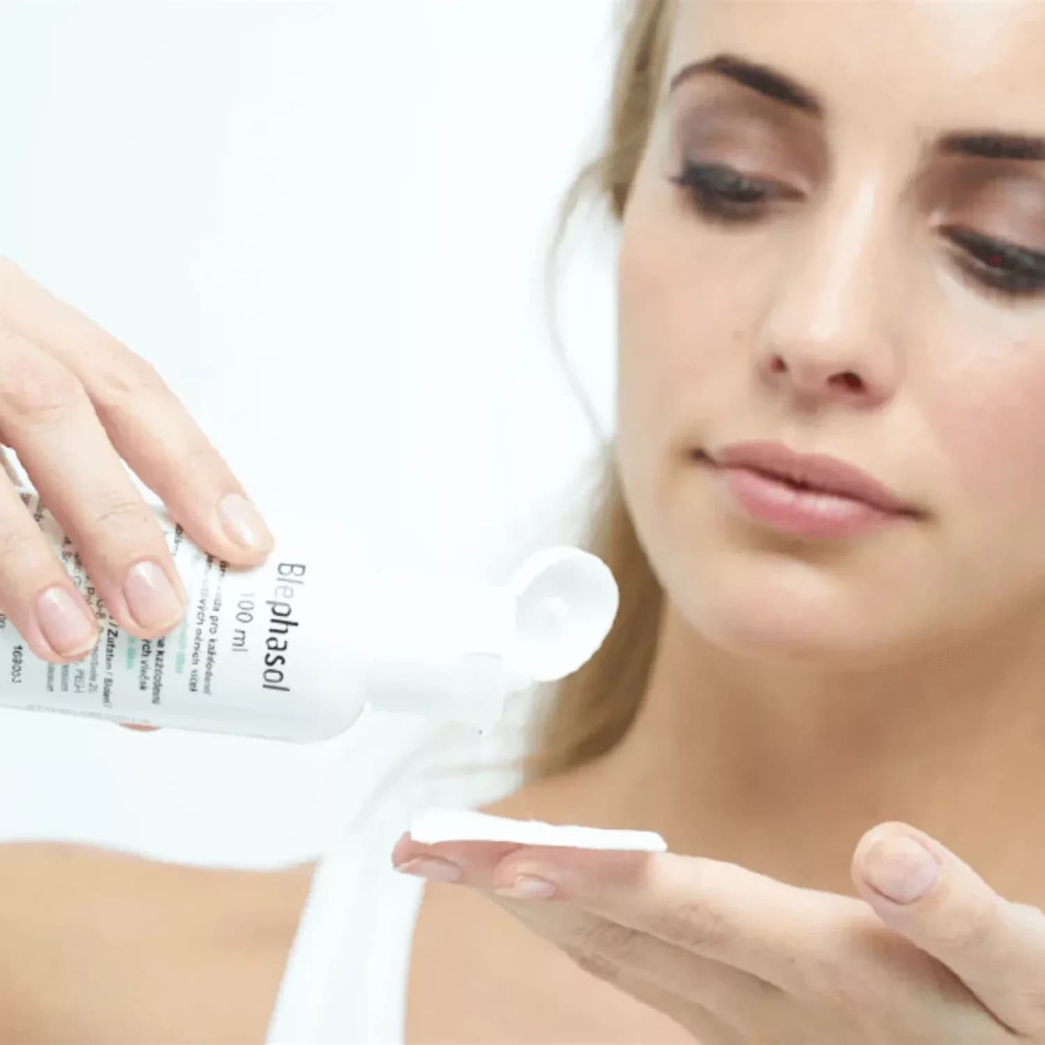 BlephaSol Daily Eyelid Cleansing Lotion - 100ml