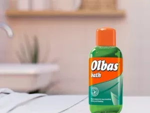 Olbas Bath Natural Vapours for Easy Breathing Relaxing Soothing 250ml - Image 4