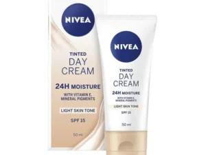 NIVEA-Visage-Tinted-Moisturising-Day-Cream-Natural-SPF15-50ml (1)