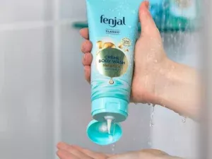 Fenjal Classic Luxury Creme Oil Body Wash 200ml - Image 4