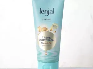 Fenjal Classic Luxury Creme Oil Body Wash 200ml - Image 6