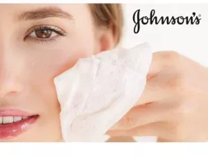 Johnsons Makeup Be Gone Refreshing Wipes 25 x 6 Packs - Image 3